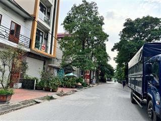 Bán đất kim chung 78m2 vỉa hè kinh doanh đá bóng