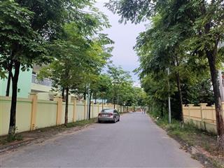 Bán đất sẵn nhà cấp 4 kinh doanh dòng ổn định tại võng la,