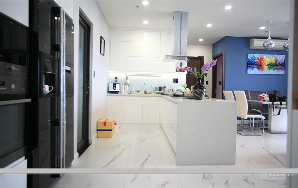 Nv cđt phát đạt bán căn hộ 2pn everrich infinity q. 5