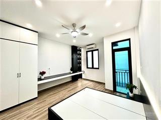 Cho thuê nhà nguyên căn lai xá dt 40m2 5 tầng 4pn full đồ 8 triệu