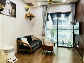 Chính chủ bán căn 2pn 60m2 goldseason 47 nguyễn tuân view thoáng mát yên tĩnh mặt đường vào ở luôn