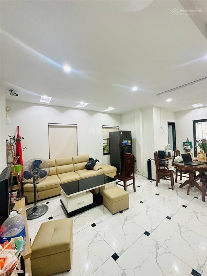 Quan nhân 45m x 6 tầng 8,9 tỷ sổ đỏ thanh xuân 10 phòng ở & cho thuê. dòng tiền ổn định ngõ rộng.