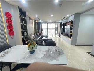Bán căn hộ 90m2 cực đẹp nam trung yên  ô tô chạy vòng quanh  3pn 2wc 2 ban công thang máy xịn.