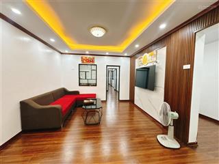 Bán căn hộ 120m2 chỉ 5,25 tỷ tầng 2 tập thể thành công  nhà đẹp ở luôn  3 ngủ , sổ đỏ ba đình.