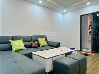 Bán nhà phố nguyễn công hoan 100 m2 tầng 2 tập thể phường ngọc khánh sổ đỏ 3 ngủ 2 vs mới đẹp .