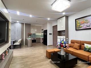 Phố huỳnh thúc kháng  nguyễn chí thanh 35/100 m2 sổ đỏ tt đống đa 3 ngủ 2vs ô tô chạy qua. lô góc