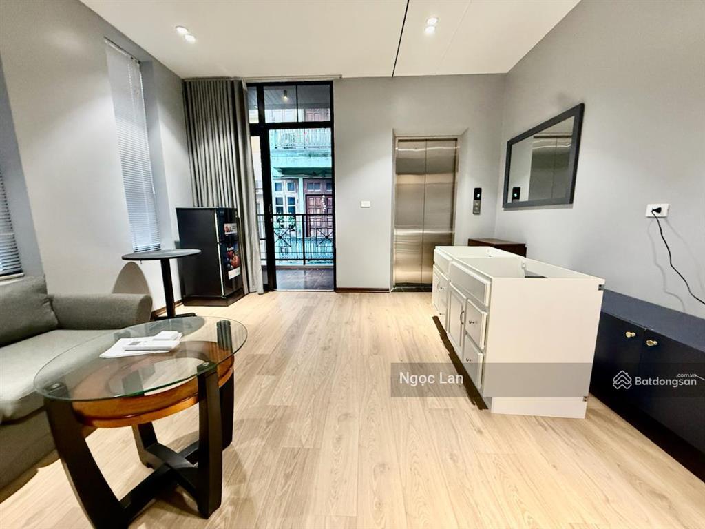 Bán nhà đẹp phố cổ hàng mã 70 m2 full, 2 thoáng 2 ngủ riêng kk (tầng 2 + 3 + 4) sổ đỏ hoàn kiếm