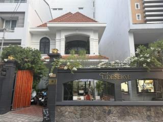 Villa trung tâm quận 10  sát vạn hạnh mall  11x20  3 tầng  chỉ 40.8 tỷ