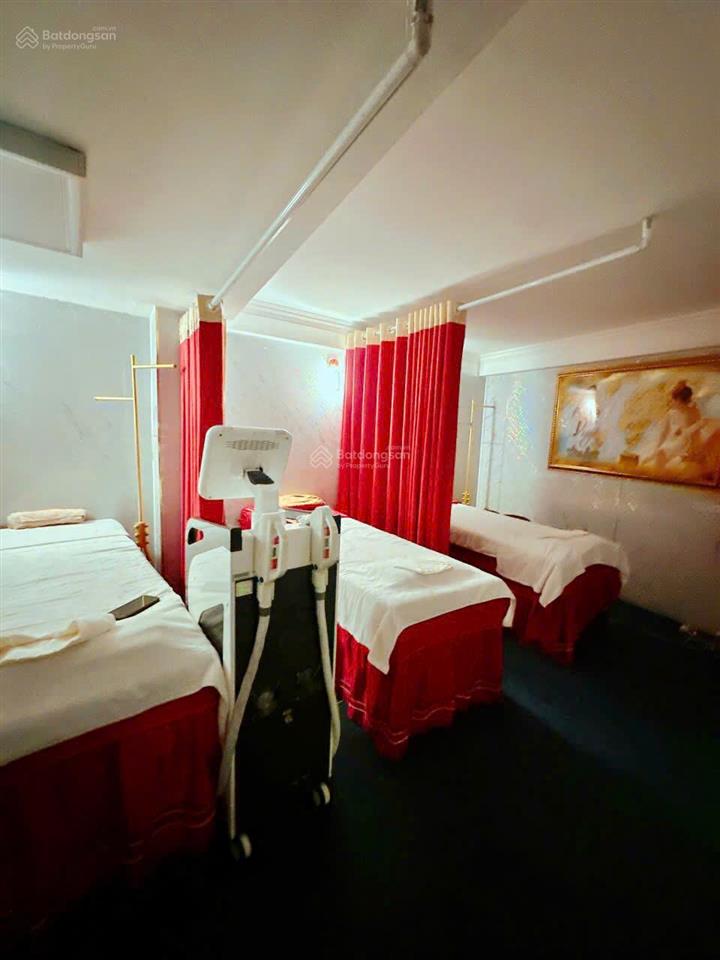 Bề ngang khủng trung tâm quận 3  10x6,1m  6 tầng  hđt 600 tr/năm  chỉ 18 tỷ