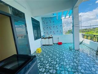 Cho thuê phòng ban công lầu 3 giá 3.5 triệu ưu tiên nữ