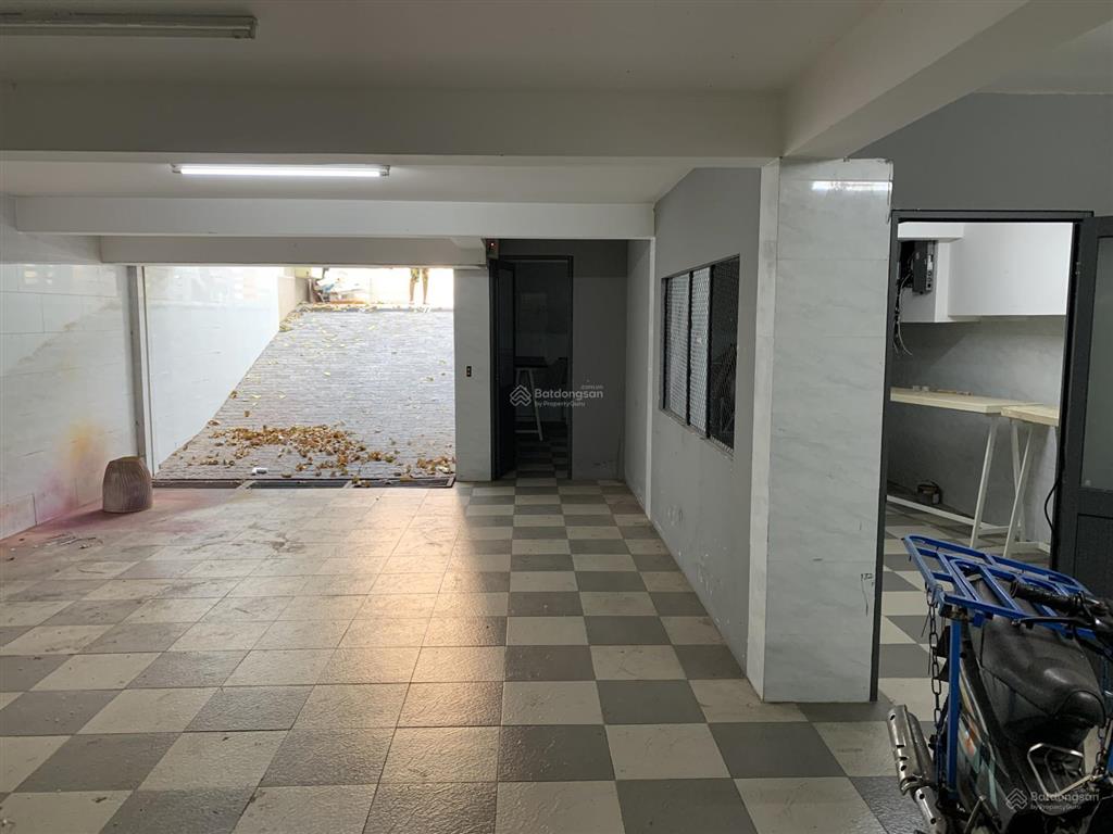 Cho thuê biệt thự liền kề đường 11 him lam giá 38 triệu không nội thất