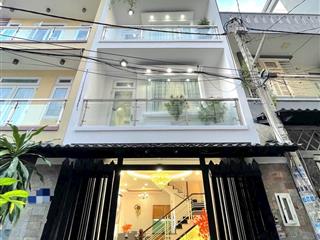 Chú sáu bán nhà 45,2m2 giá 1 tỷ 950 triệu đường đoàn văn bơ, phường 14, quận 4. sổ hồng riêng