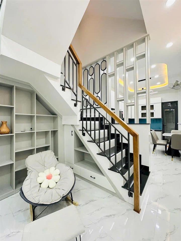Cần bán gấp căn 36,5m2 đường chu văn an, p12, bình thạnh