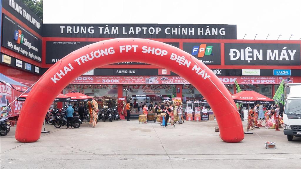 Bán nhà mặt tiền góc lê văn khương  nguyễn ảnh thủ dt 20x20m, hđt 110tr/th, giá 30 tỷ