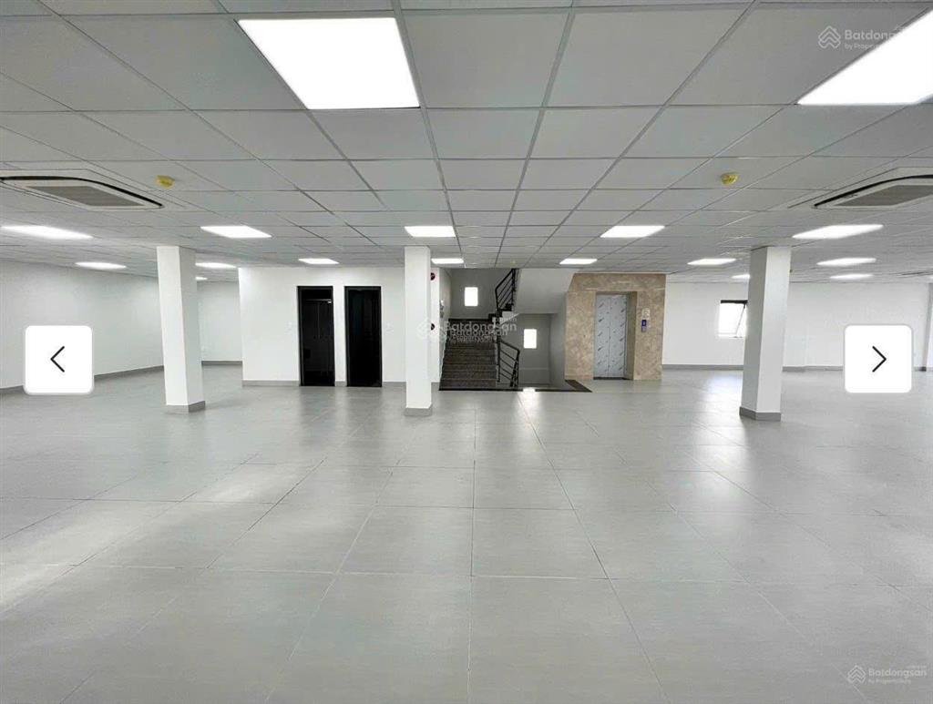 Dòng tiền hơn 5%, bán tòa nhà mặt tiền tân sơn hầm 8 tầng (13x30m) hđt 360tr/tháng giá 82 tỷ