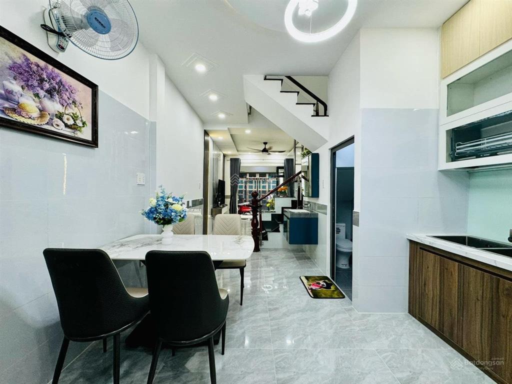 Bán nhà vị trí cực đẹp! nhà 46m2 nguyễn văn công, p3, gò vấp. gần công viên gia định, giá 1 tỷ990tr