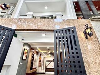 Hiếm khu nhà giàu  đặng thùy trâm,bình thạnh  4 tầng 75m2 ngang 4,5m  vỉa hè 4m  kế đh văn lang
