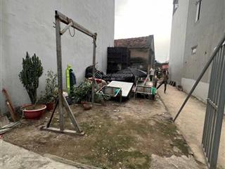Mảnh đất lô góc tây tựu  vị trí cực đẹp chỉ vài chục mét ra đường vành đai 3.5, giá đầu tư