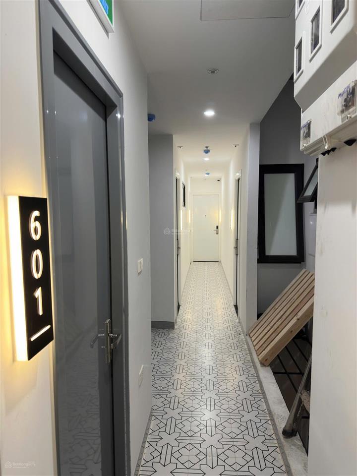 Bán tòa nhà dòng tiền trâu quỳ, sát học viện nông nghiệp, 31 phòng, thang máy, full hệ thống pccc