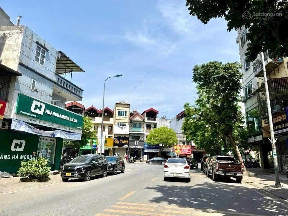 Vừa tiền, kinh doanh, oto tránh, bán đất trâu quỳ 40m, chủ nhà quân đội