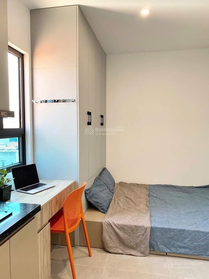 Dòng tiền 600triệu/năm, gần 20 phòng, bán toà nhà tại trâu quỳ, gần mặt phố, sổ đẹp