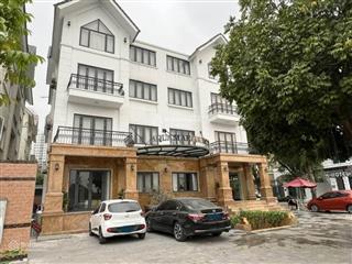 Cho thuê biệt thự lưu hữu phước200m2,xây 4 tầng ,full nội thất cao cấp
