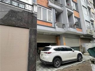 Cho thuê nhà ngõ đông quan cầu giấy, 100m2, xây 5 tầng + 1 hầm chia 2 phòng ,có đh giá 35tr