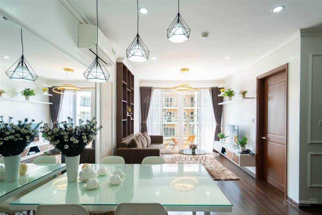 Cần bán căn 2pn + 2wc, dt 60m2, tòa new life hạ long, tầng cao, view biển.  0988 208 ***