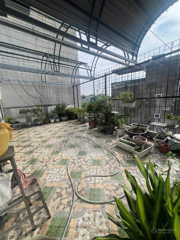 Tôi chính chủ cần bán nhà ngõ 207/77/60 bùi xương trạch. dt 60m2, 4t. giá 12,5 tỷ, còn tl