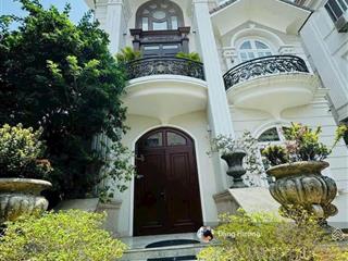 Bán biệt thự vip, nội thất cao cấp võ thị sáu, q1. dt 7x18m, 3 lầu. giá 27.5 tỷ