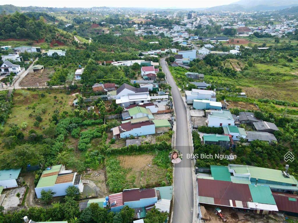 Giá mặt tiền nguyễn thiện thuật  p3  bảo lộc rẻ như đất hẻm