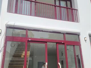 Cho thuê mặt bằng nhà mới giá tốt trần văn đang q3