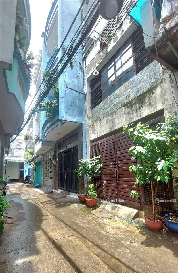 Âu cơ, trần văn quang. xe hơi tới cửa. p10, tân bình. 4x10m, 4tầng. chỉ 6,3 tỷ.