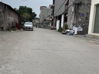 Bán đất bầu  thiên lộc (kim chung cũ)  20m ra bìa làng. giá chỉ có 65 triệu/m²