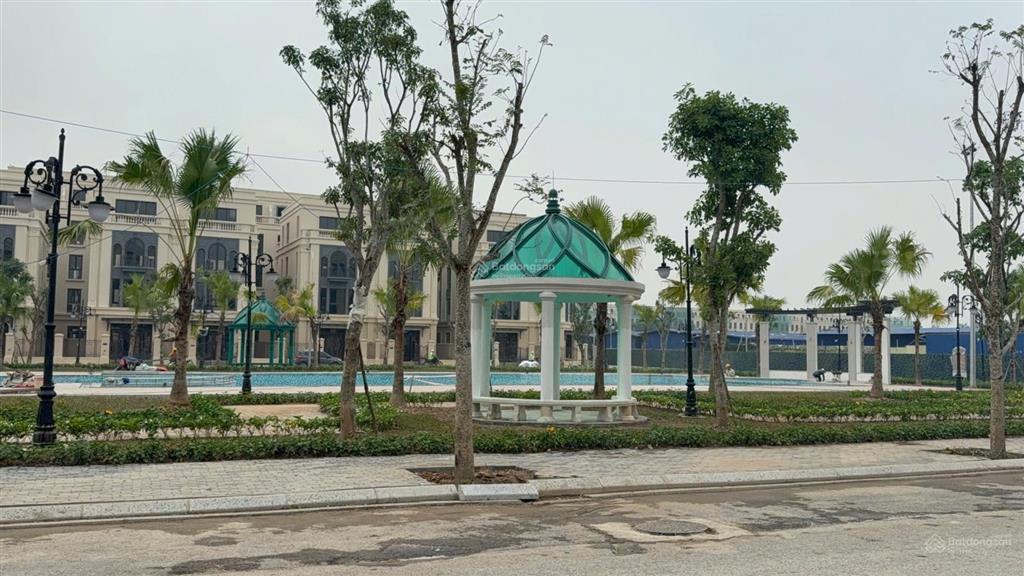 Quỹ chuyển nhượng giá tốt nhất vinhomes cổ loa. giá từ 19 tỷ  50 tỷ,  mr toàn 0949 308 ***