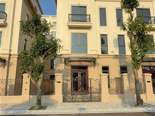 Bán bt song lập vinhomes cổ loa mặt công viên( pk tinh hoa). giá nhỉnh 50 tỷ.  mr toàn 0949 308 ***