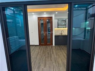 Bán nhà chia lô phố linh lang, diện tích 38m2, mặt tiền 4.5m, 2 mặt thoáng. giá 11.3tỷ(tl)