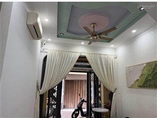 Cách võ văn ngân vài bữa chân, gần vincom, chợ thủ đức