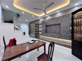 Bán nhà vân trì, mình khai, dt 35m2, 4t, mt 3,8m, giá chào nhỉnh 6tỷ, có thương lượng, dủ công năng