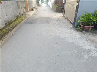 Bán đất tặng nhà 2t, cầu noi, cổ nhuế, dt 50m2, mt 3,5m, giá chào nhỉnh 4 tỷ, có thương lượng