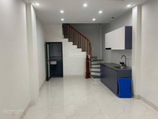 Nhà phân lô phạm văn nghị, dt 33m2, 4t, mt 3,4m, giá chào nhỉnh 8 tỷ, có thương lượng, ô tô đỗ cửa