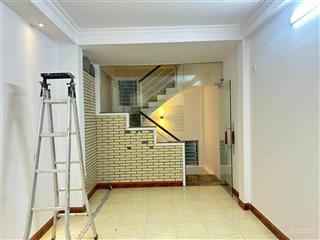 Bán nhà đông ngạc, dt 30m2, 4t, mt 5m, giá chào nhỉnh 6 tỷ, có thương lượng, đủ công năng