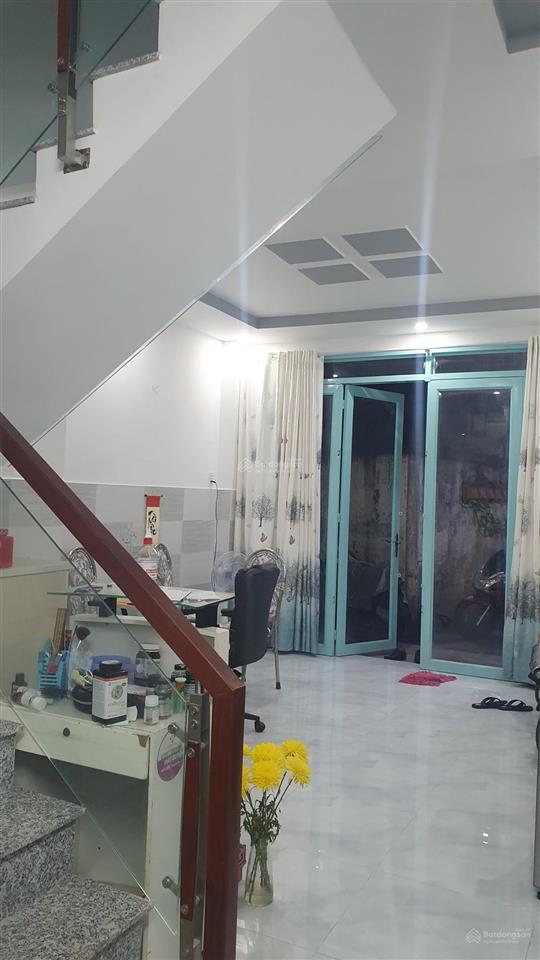 Bán nhà phú nhuận hxh 52m2, ngang 4.3m 3 phòng ngủ trung tâm nguyễn trọng tuyển ngợp bank 5.6 tỷ.