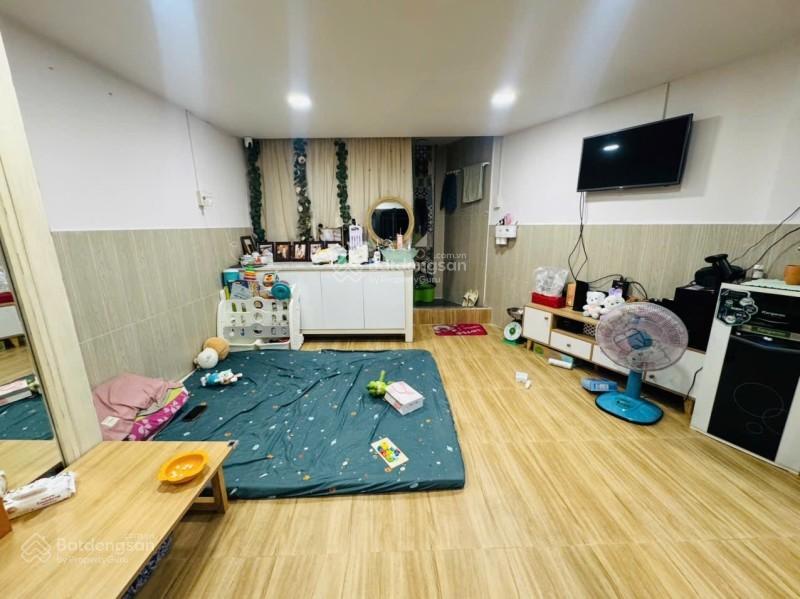 Bán nhà phú nhuận hẻm xe tải 120m2, 2 tầng ngang 10m, kd đỉnh hoàng văn thụ ngợp bank 8.8 tỷ