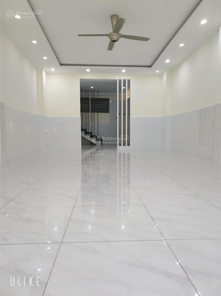 Bán nhà quận 3 hxh 65m2, 2 tầng, ngang 4.8m 3 pn sát mt trần quang diệu, gấp bán 8.9 tỷ