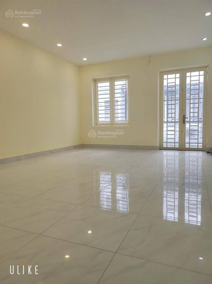 Bán nhà quận 3 hxh 65m2, 2 tầng, ngang 4.8m 3 pn sát mt trần quang diệu, gấp bán 8.9 tỷ