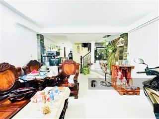 70m2, nhà sát q1 gần mt đường, vừa ở vừa cho thuê dòng tiền tốt, 3 tầng btct, 5pn/5wc
