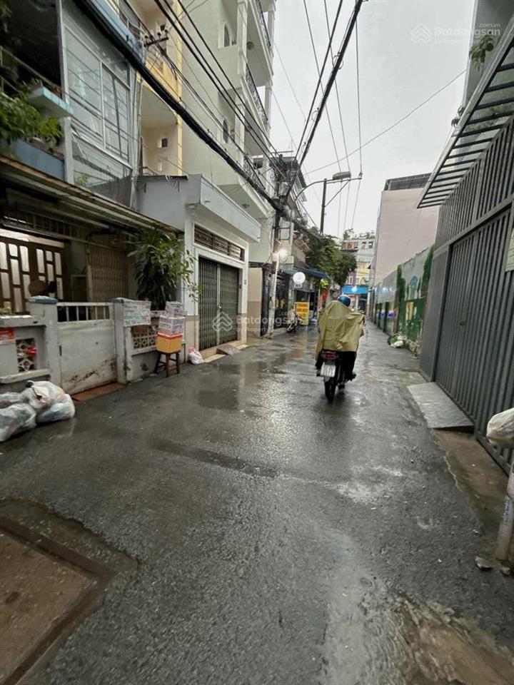 Giá tốt, mặt tiền phú nhuận, 6x24m (nở hậu gần 7m), ngang khủng 6m, 4 tầng btct