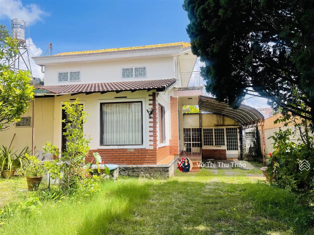 Villa sân vườn 204m2 tại triệu việt vương, p4, đà lạt, giá tốt chỉ 12.5 tỷ