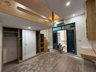 Cho thuê phòng 30m2 siêu đẹp tại phố thái thịnh, đống đa